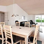 4 Star Holiday Home In Hejls Casa de Férias Hejls