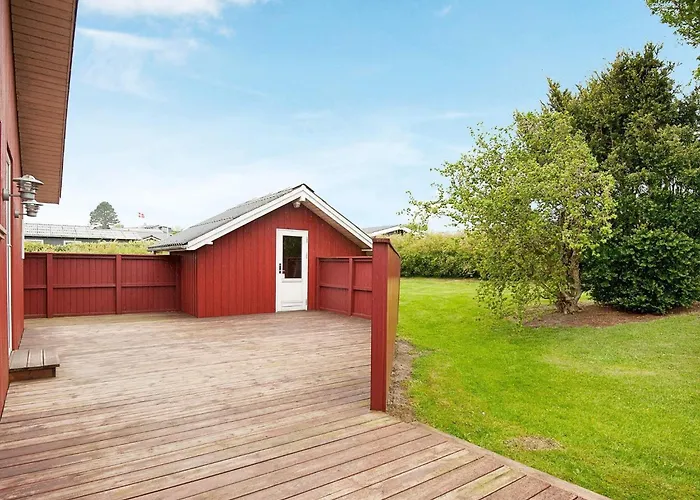 4 Person In Hejls-by Traum * Hejls